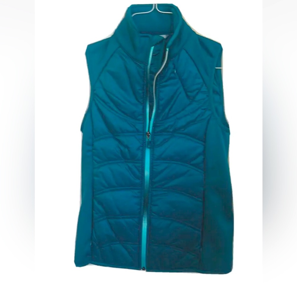 Athleta down vest